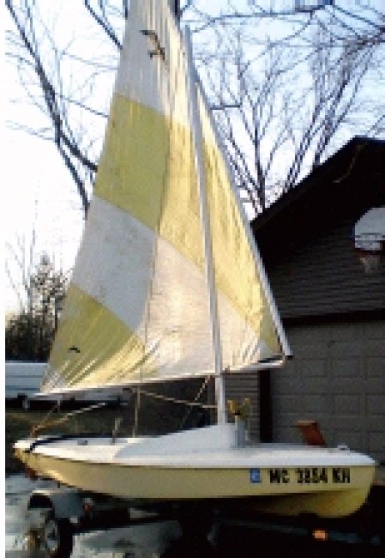 Seagull Sailboat by Goldfish Sailboat Company