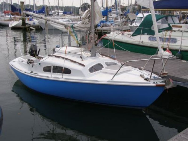 Silhouette Sailboat by Varne Yachts of Nottingham