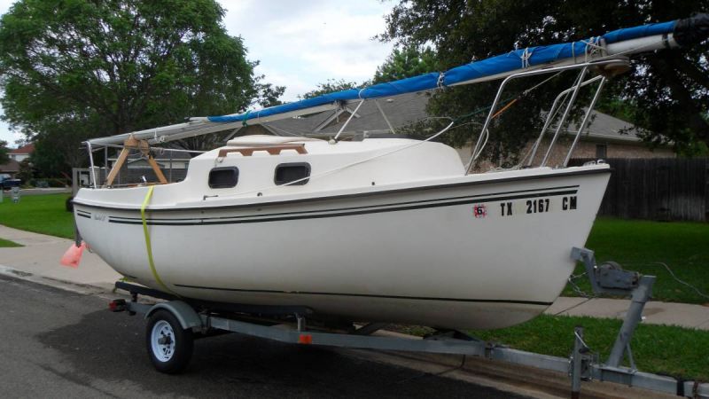 Sanibel 17 / Sanibel 18 / Commodore 17 / Skippers Mate Sailboat by International / Marine Southern Sails / Commodore Yacht Corporation / Captiva Yachts Inc